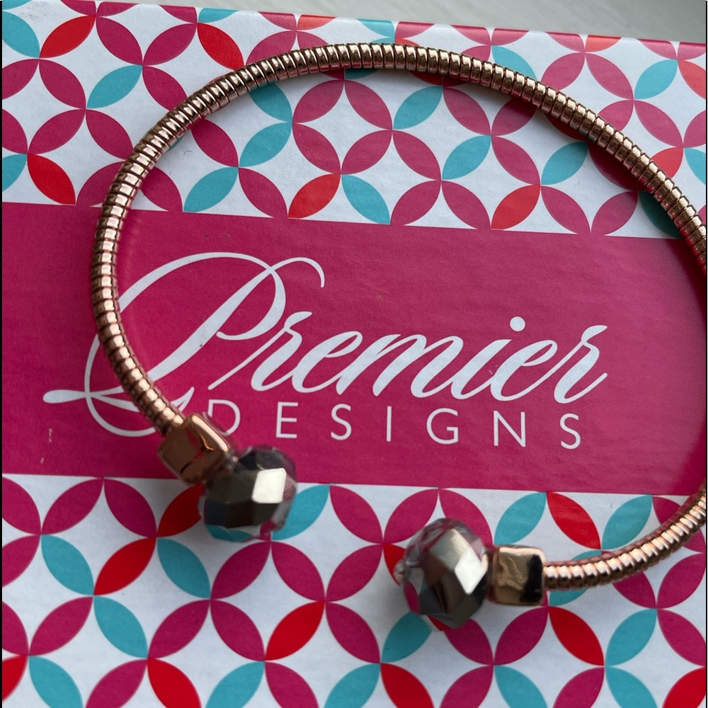 NWOT Premier Designs Rose Gold Cuff